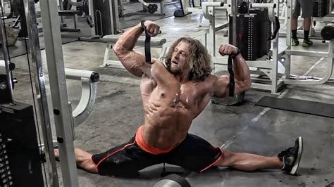 flex bodybuilding|More.